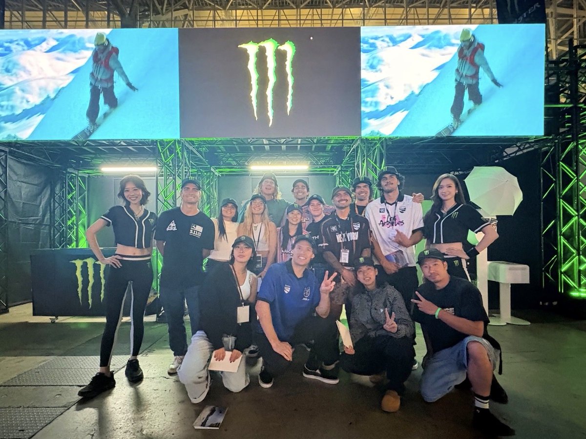 MonsterEnergyJP's tweet photo. X Games Chiba 2026 🔥

Thanks Monster Team ✌️💥
モンスターアスリート勢によるサイン会も大盛況の中終了🙌

来てくれたみんなもありがとう😎 https://t.co/8ChzUDYKhD