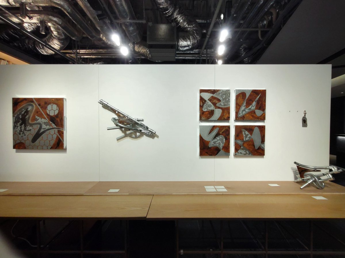 momo__ranger's tweet photo. GINZA SIX 6F
銀座 蔦屋書店
インフォメーションカウンター前
鈴木勁 さま展示
「Urban Memory」
おうかがいしました。
#鈴木勁
#銀座 #GINZASIX #GSIX
#蔦屋書店 @GINZA_TSUTAYA
#アート @GT_art_ https://t.co/xeXdrMLqKh