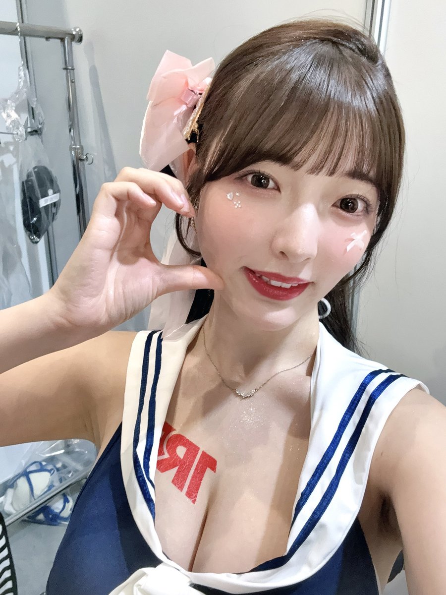 nao_satsuki's tweet photo. TRE3日間ありがとうございましたっ！
このイベントで知ってくれた人もいてたくさんのファンに会えてとても幸せです🍒
よし！明日からも頑張ろっと！！

TRE 三天真的非常謝謝大家！
很開心透過這次活動認識了很多新朋友，也見到了許多一直支持我的粉絲，我真的覺得非常幸福。
我會繼續在日本努力，也請大家繼續支持我！
希望很快就能再見到大家☘️