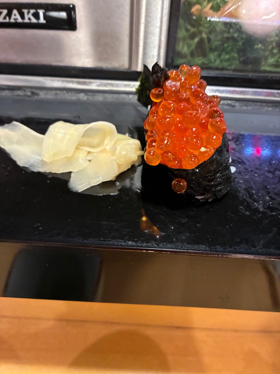 TKS2381's tweet photo. （妻に寿司に連れて行けと言われ）寿し金へ🍣

久しぶりに行ったら大将ボケ始めてたので、あと何回行けるか心配に💀 https://t.co/zmC6mR7l62