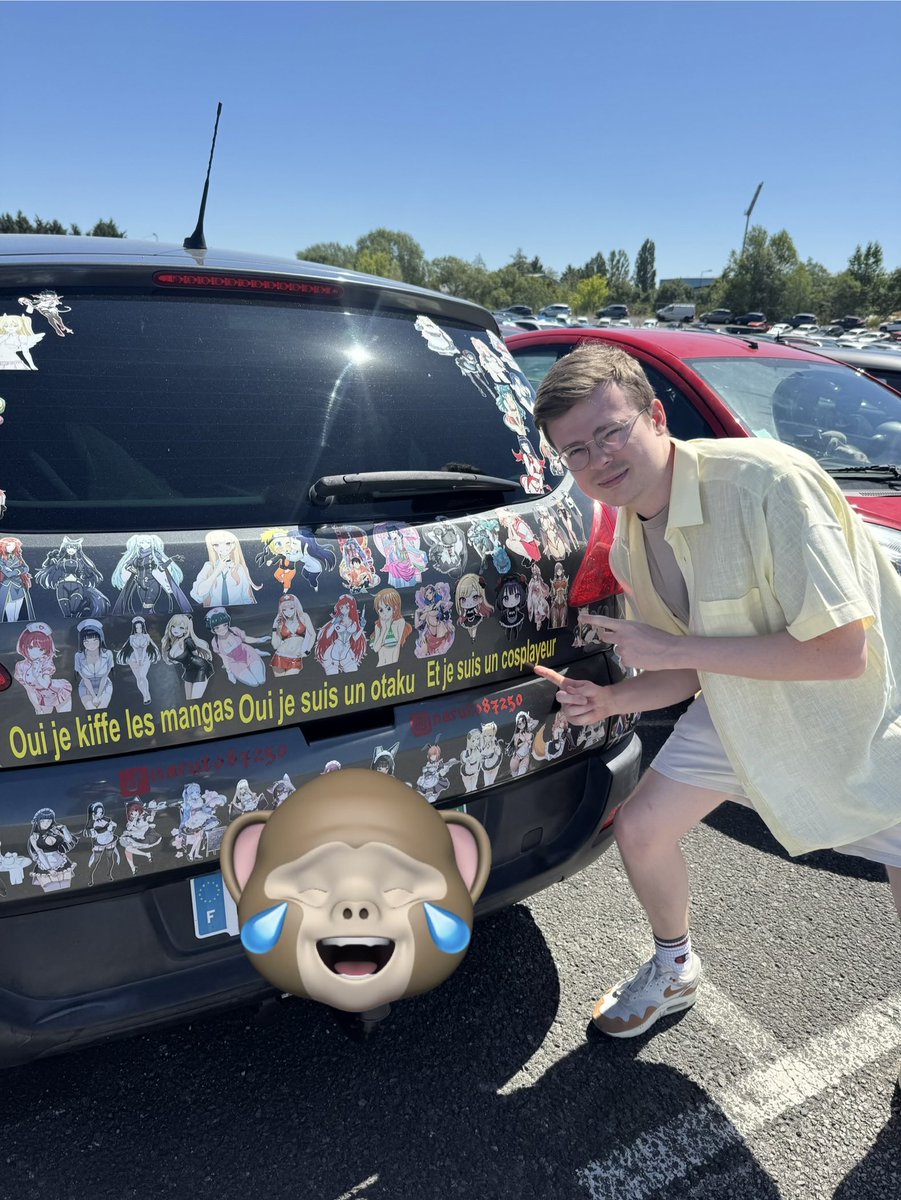 LRB_LoL's tweet photo. Live irl à la Japan Tours Festival avec Chap, Linca et Pwcca

https://t.co/g5VRqbvfm7 https://t.co/7ZPG1uqqdv