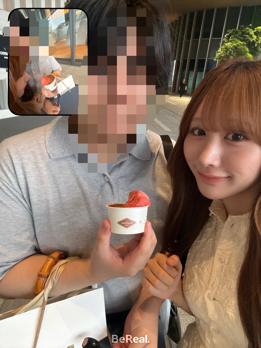 _22l50_'s tweet photo. BeRealを見返していたら去年の方が顔かわいい気がしてきた(T_T)髪暗めだから？カラコン大きいから？自分の顔タイプすら分からないから感覚でメイクしてしまっている😵 https://t.co/duByHWPMW5