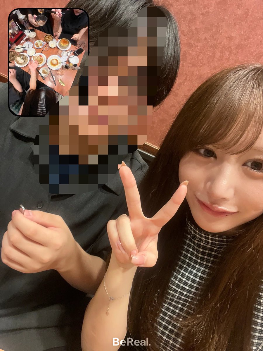 _22l50_'s tweet photo. BeRealを見返していたら去年の方が顔かわいい気がしてきた(T_T)髪暗めだから？カラコン大きいから？自分の顔タイプすら分からないから感覚でメイクしてしまっている😵 https://t.co/duByHWPMW5