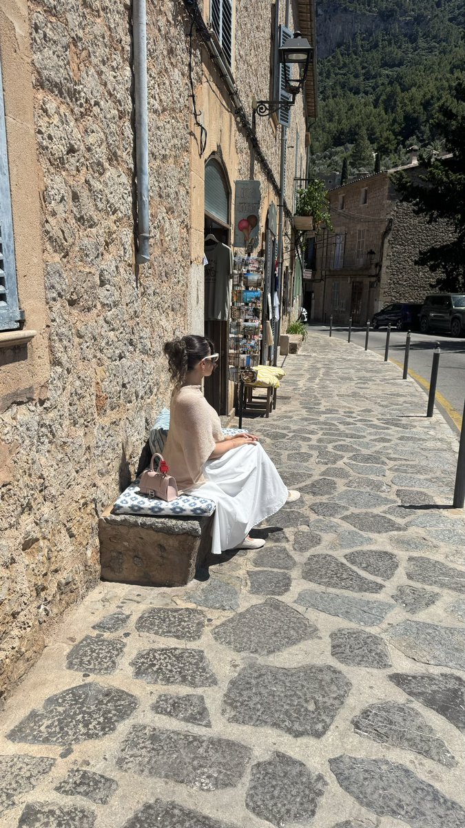 noughsa's tweet photo. Mallorca 🐬 https://t.co/hkQQRc5MjN