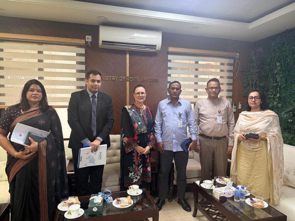 tommbonde's tweet photo. Thank you to Mr Manzur Morshed Chowdhury, Senior Secretary of the Ministry of Home Affairs 🇧🇩, for a constructive discussion on strengthening Bangladesh-IOM cooperation in border management, counter-trafficking efforts, migrant protection, and safe, orderly and regular migration. https://t.co/b8LBAdQ5W7