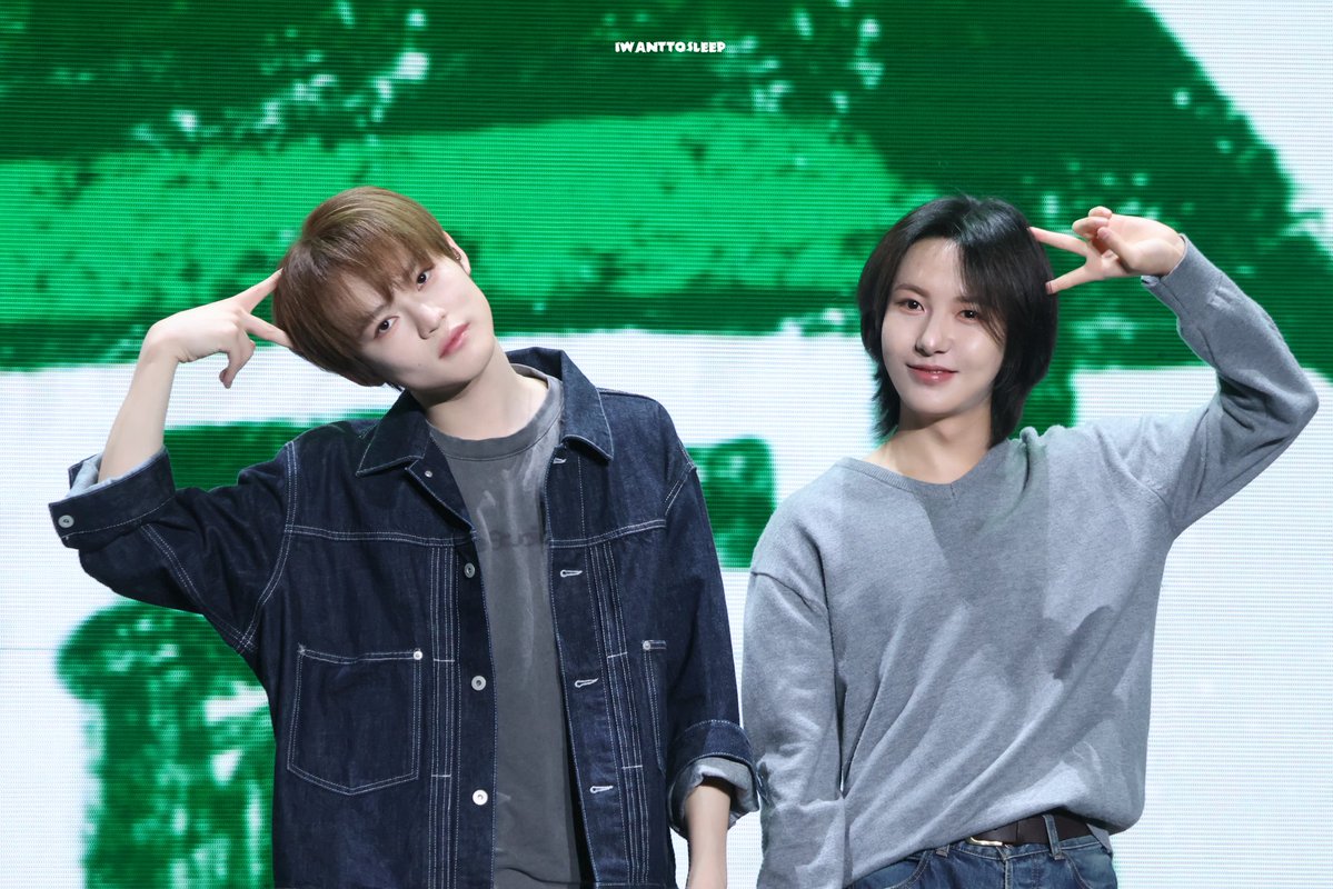 jrcjsleep7's tweet photo. 260705 ROOMMATE  HANGZHOU SC

🦊🐬
#런쥔 #RENJUN #천러  #CHENLE 
#renle #chenren 
#NCTDREAM #黄仁俊 #钟辰乐 https://t.co/w0qrFdoLUw