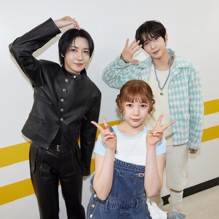 sakuyluv's tweet photo. they also have an older brother named renjun https://t.co/oLMesgp5rQ