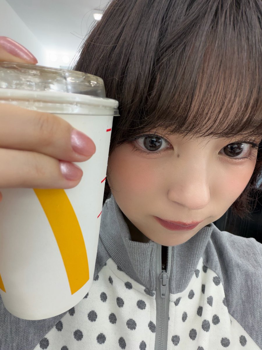 HANANO_YOLOZ's tweet photo. さあ、なにを頼んだでしょうか https://t.co/xNuVmoagRW