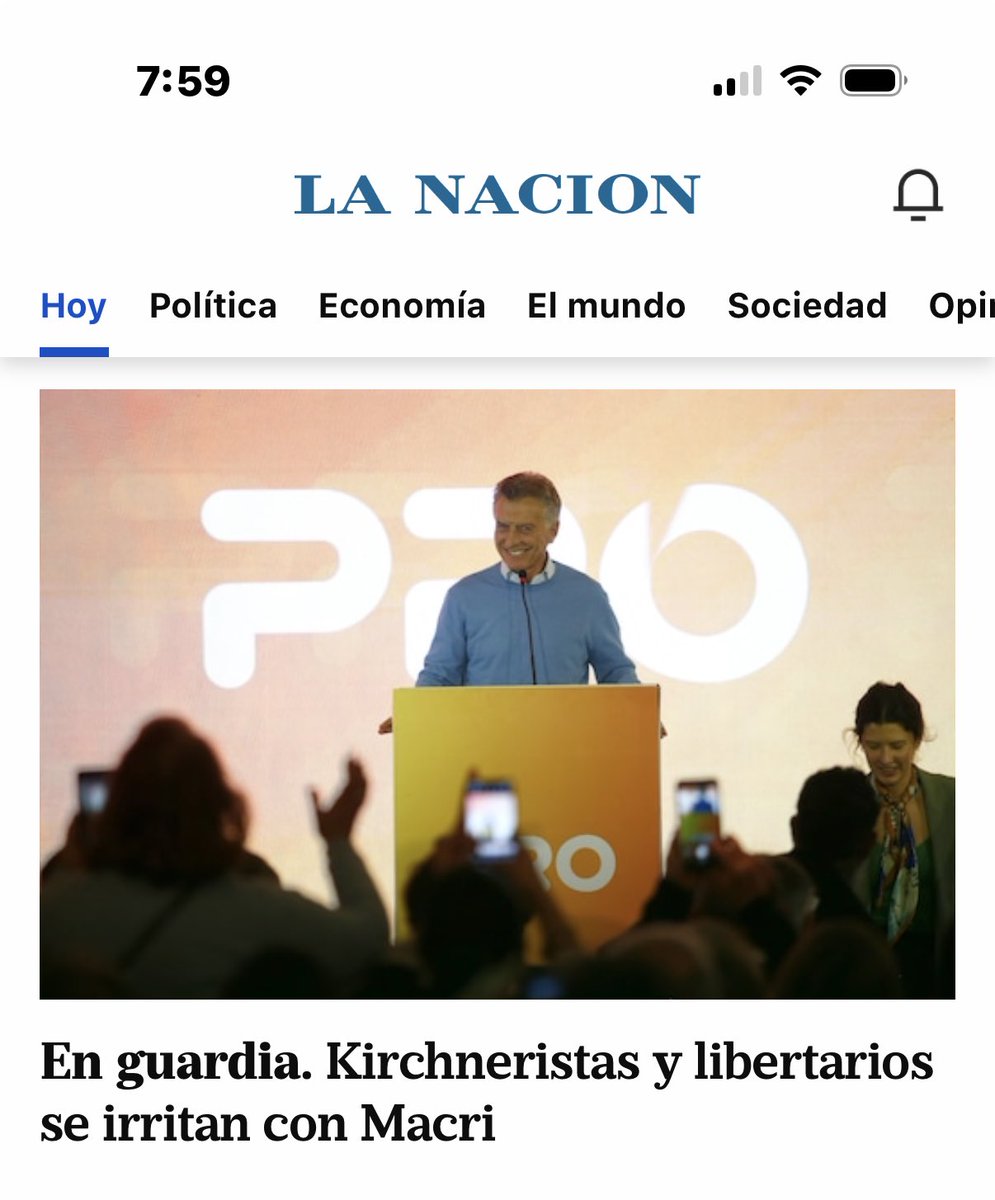 tupper_niq's tweet photo. Es por ahí. Cuanto más lejos de @CFKArgentna, mejor. https://t.co/XX3VJDp4dm