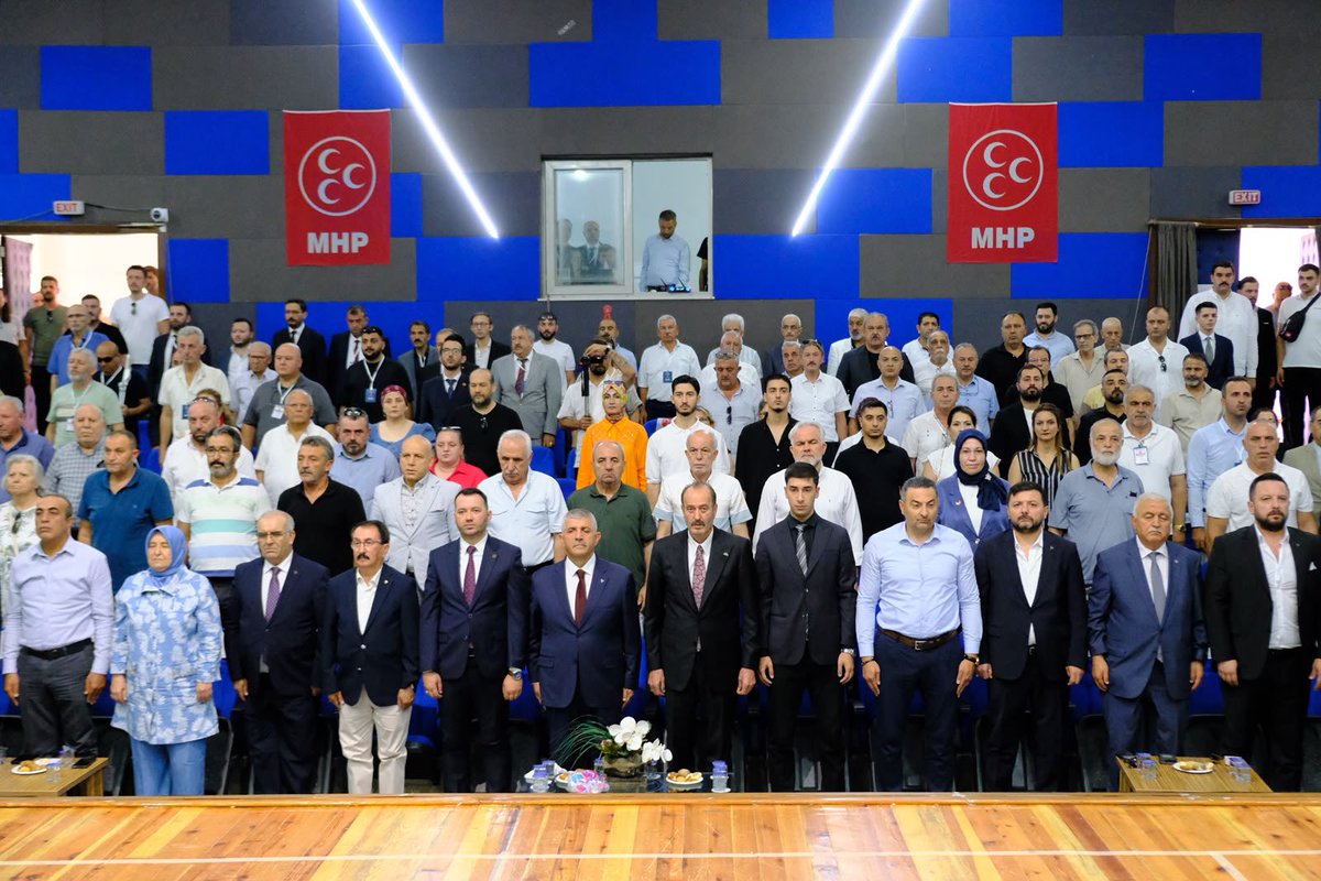 mhpizmirilbsk's tweet photo. Genel Başkanımız Sn. Devlet Bahçeli’nin talimatlarıyla başlatılan “Kardeşlik Kalbimizde, Gelecek Aklımızda” temalı 15. Olağan Buca İlçe Kongremiz büyük bir coşkuyla gerçekleştirildi. https://t.co/tRfcTb0ctm