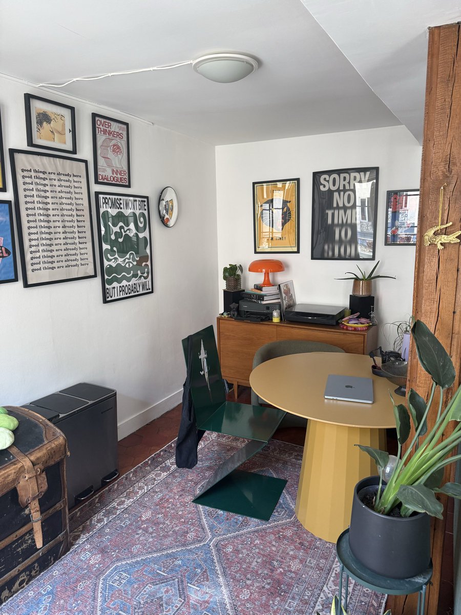 didyoukillbill's tweet photo. Appartement d’une femme de 34 ans https://t.co/S2nJXTLswh