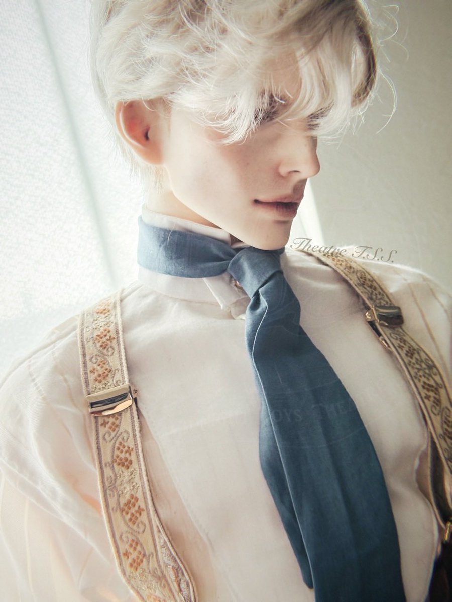 theatretss's tweet photo. ジェントル横顔美しすぎるのよ https://t.co/lIrMcTiUzC