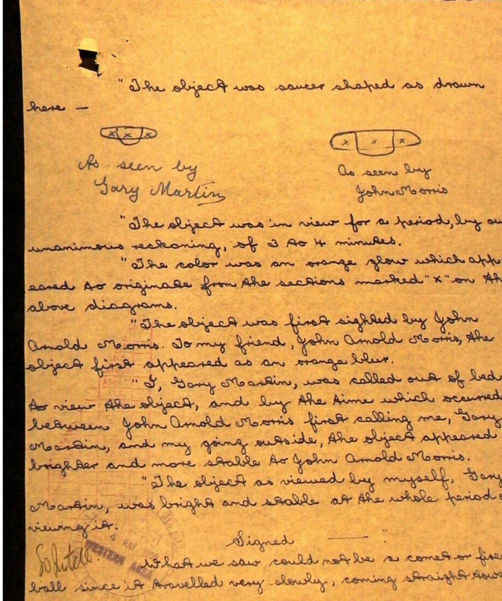 BouchetP_Auteur's tweet photo. 🚨 DOCUMENT DÉCLASSIFIÉ – AUSTRALIE, 1955
Flying Saucer
En 1955, la Royal Australian Air Force enquête sur une étrange observation près de Cue, en Australie-Occidentale.
#uap #ovni #disclosure #ufo #ufotwitter #topsecret #flyingsaucer #australie #cue #militaire https://t.co/hhMgvy4ugV
