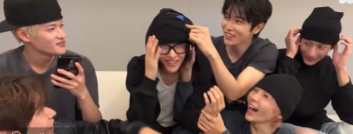 wongirlie's tweet photo. there aren't really any strict rules or principles you have to follow within Riize...

but if they see someone sleeping, they immediately take photos of them 
and if one member is getting teased, everyone else joins in too 
..wonbin somehow ends up being the victim of both most of the time 😭😭😭

 https://t.co/QLFDgBOYyp