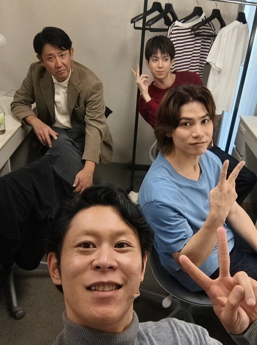 waku_kyoten's tweet photo. 朗読劇「同姓同名」
無事千秋楽を迎えることができました。

初演に引き続き、今回再演として再びこの作品の世界に身を置けたことを本当に心から嬉しく、そして有り難く思っております。

沢山のご来場、誠にありがとうございました！

#同姓同名 https://t.co/DUExNzjrYW