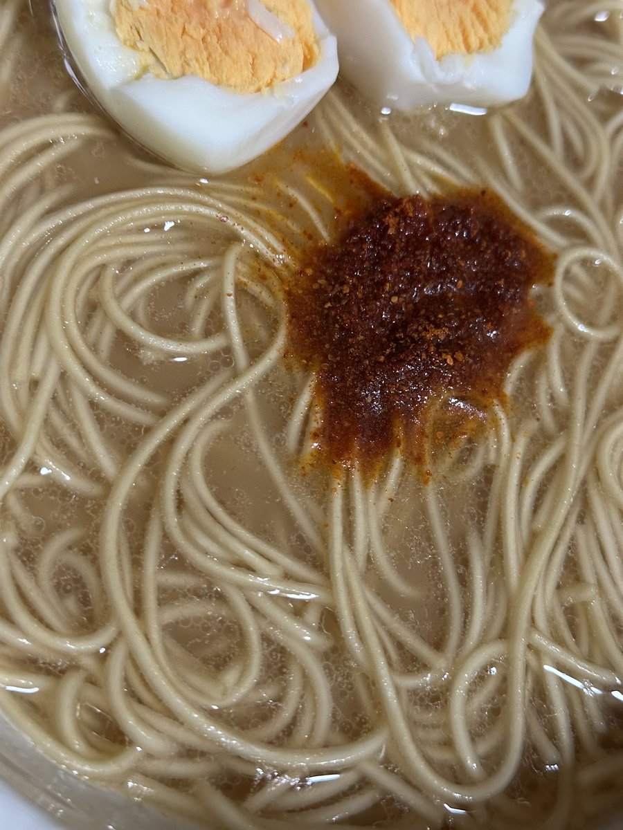 8O11_'s tweet photo. 一蘭こい味こってり🍜
あ、おうちで作れるやつね😌 https://t.co/m3yppKNbKv