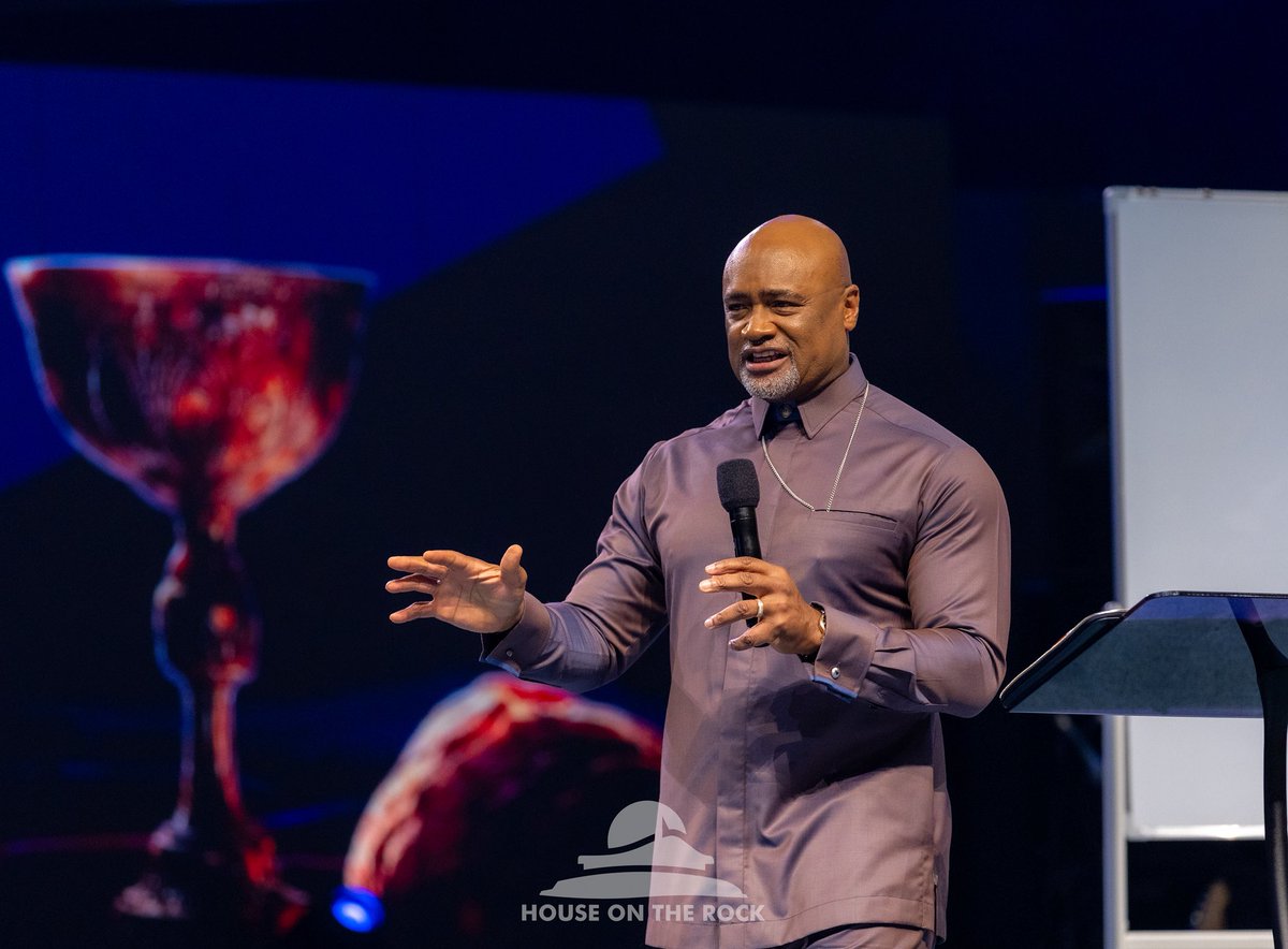HouseOnTheRock's tweet photo. I declare that I am entering into seasons of open doors. Every closed gate before me is opening by divine intervention, and I step into new opportunities, favour, and breakthrough.
#HOTRService
#HOTROnline
#HouseOnTheRock
#HOtRCommunion https://t.co/cpsDe3lbUF