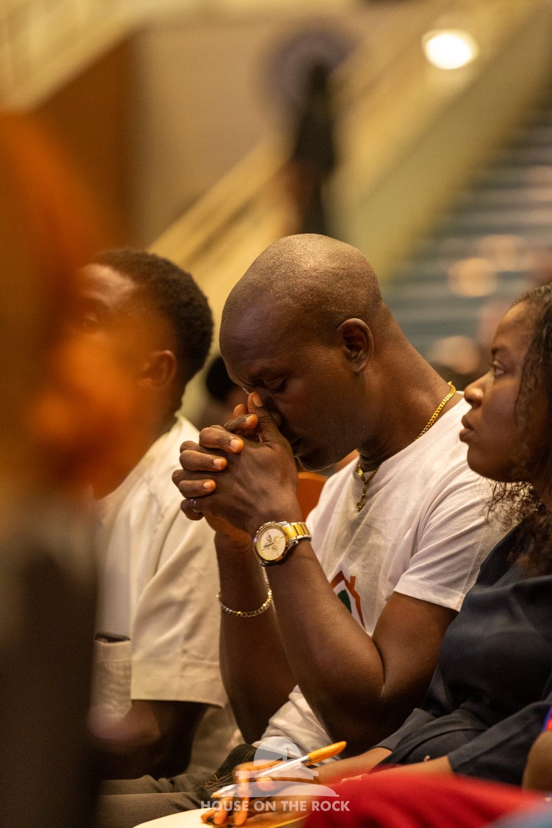 HouseOnTheRock's tweet photo. I declare that I am entering into seasons of open doors. Every closed gate before me is opening by divine intervention, and I step into new opportunities, favour, and breakthrough.
#HOTRService
#HOTROnline
#HouseOnTheRock
#HOtRCommunion https://t.co/cpsDe3lbUF