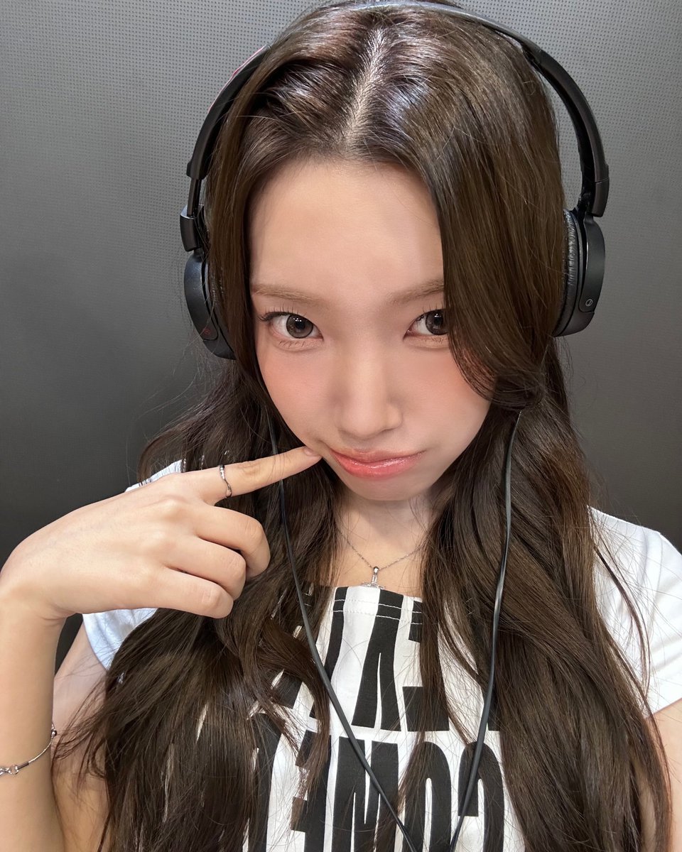 intoyebin's tweet photo. 미칀 예뻐 미쳣어

출처 - https://t.co/0f6UuwIxAX

#시크릿 #전효성 #징거 #예빈 https://t.co/PhX8Wl3Afa