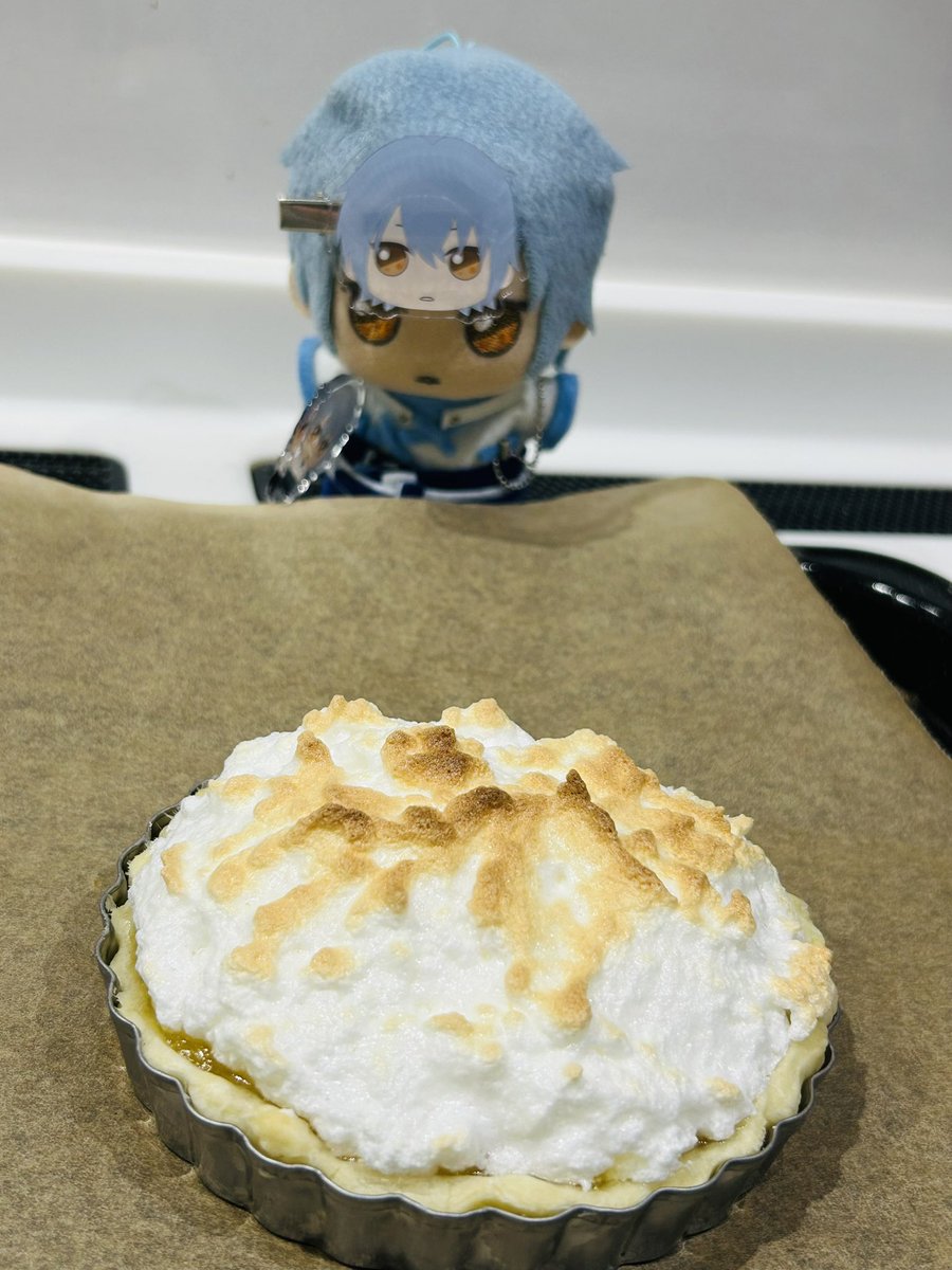 メレンゲレモンパイ見たことも聞いたことも食べたこともなかったので