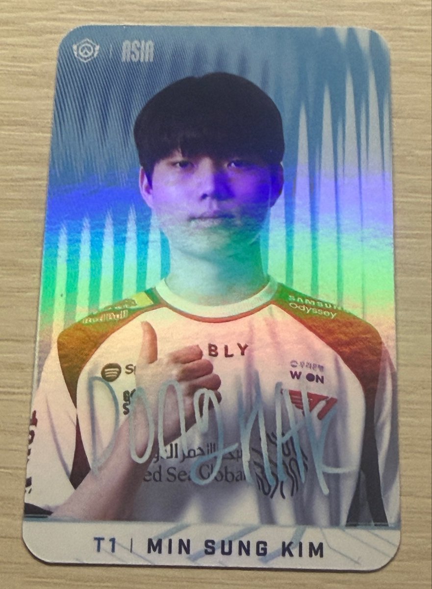 ozzoyan's tweet photo. 동학 스페셜 포카랑 메시지 

🔒메시지 보고 ㄷㅎ다운 멘트라 개터짐 https://t.co/ciWAKNBQf6