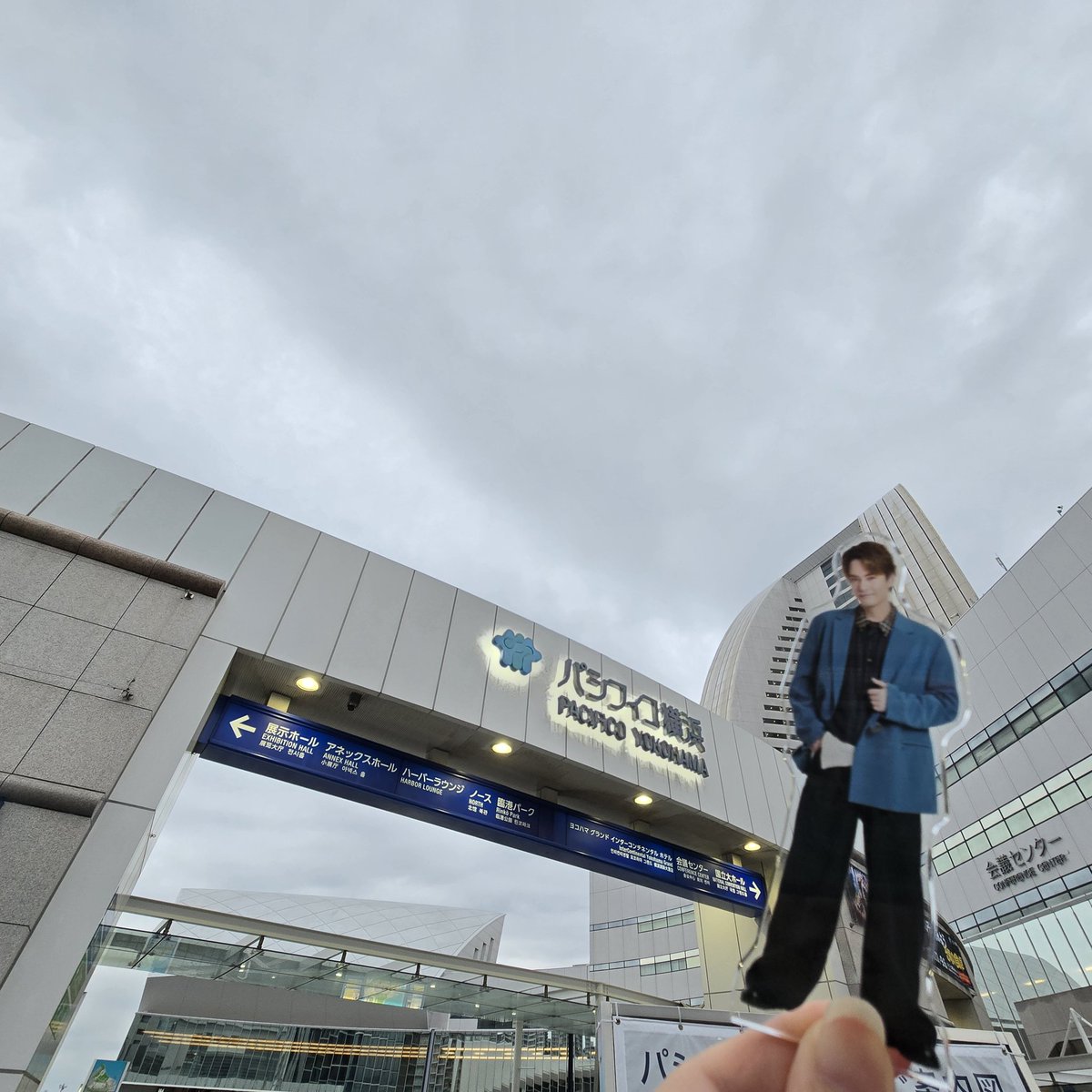 liberal_ange's tweet photo. 夜もパシフィコ横浜でイベント。
お昼にはじめましてだった若い子達のも楽しめた♪

優馬くんたくさん歌ってくれたし、ナギイチも可愛かった。

玄樹のドラマ #恋ルビ2 の告知は撮影可でした。

公演前には近くのタカナシでチーズ食べ放題のランチ。美味しかった。 https://t.co/PoqhGhut1G