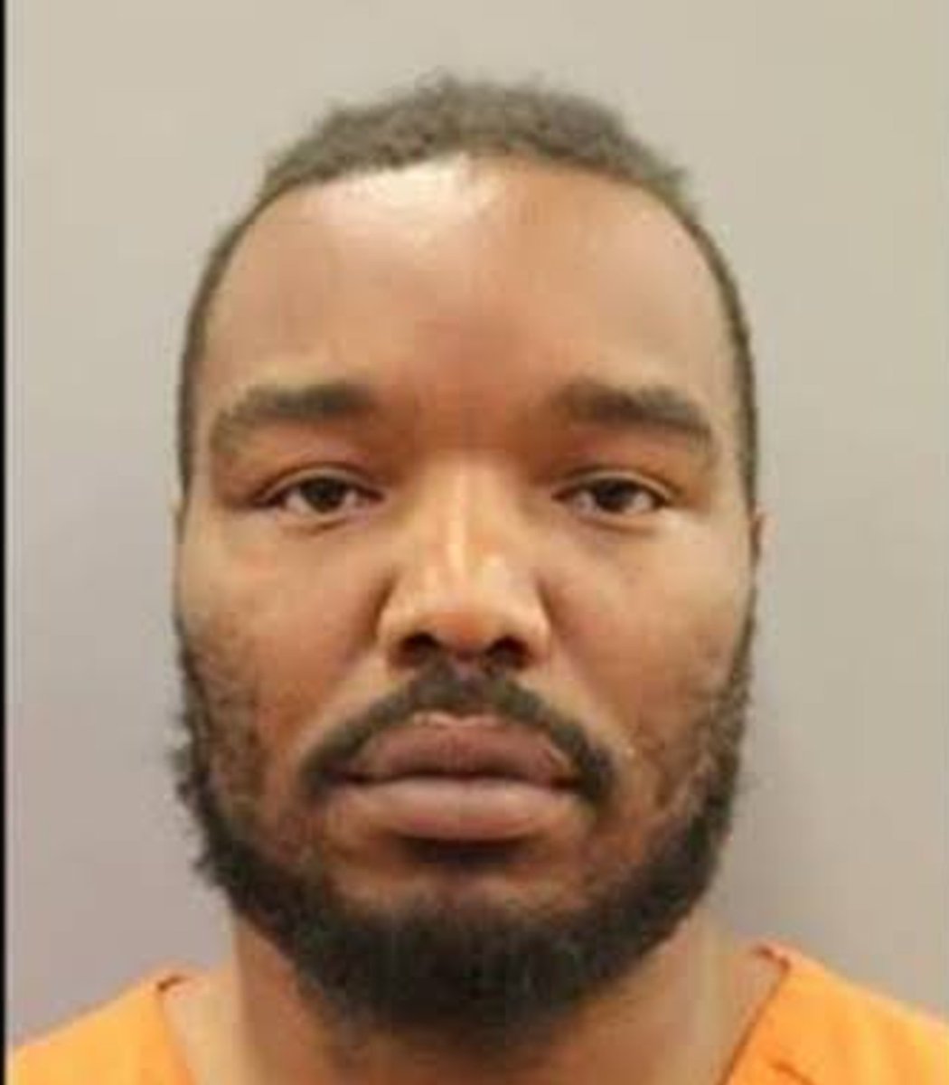 Dexerto's tweet photo. A Houston man charged with assault after driving around spraying people with high-powered water guns has apologized

"I'm totally one thousand percent sorry, and that's not just because I'm caught," he told ABC13 https://t.co/E8ptf8r2HX