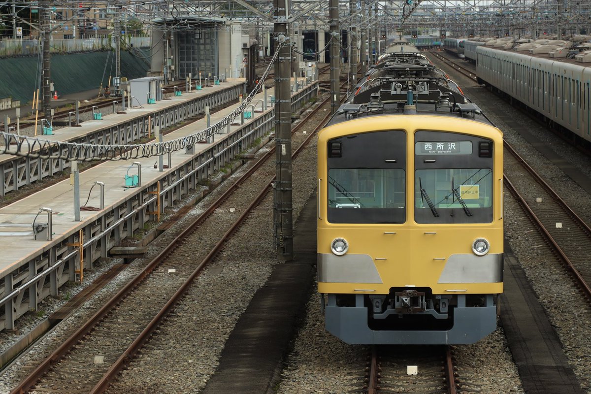 mets_frt's tweet photo. 2026/7/5
小手指車両基地
既報の通り、「使用休止中」札が掲げられた263Fと、その後ろの1241Fを観察。
1241Fに関しては特段札などはなし。 https://t.co/RI8VWrLKdx