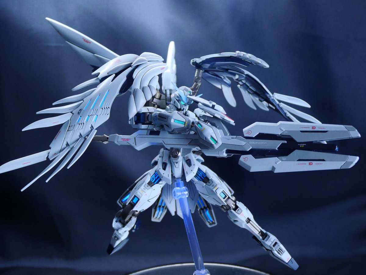 ARS42141095's tweet photo. ガンダムキャリバーン完成しました！
パーメットの手描きに苦労しましたが個人的に見れるレベルまで持って来れて良かったです😆
#ガンプラ ＃ガンプラ改造 #水星の魔女 #ガンプラ好きと繋がりたい #ガンプラの画像を貼るとRTされると聞いて https://t.co/PGDlr9izyA