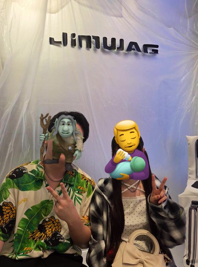 kaihone__'s tweet photo. JIMWAG、今回も可愛いのだらけだった

にこちゃん、185cmとかでも入る大きめサイズ展開してくれたら無限に買いますのでどうぞよろしくお願い致します。 https://t.co/ztfA8RBso3
