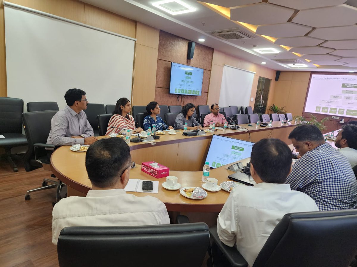 AIGGPA's tweet photo. For linkedin 

Strengthening Industry–BioEconomy Linkages

The *BioEconomy Cell team*, Centre for HR &amp; Technology, *AIGGPA Bhopal*, had an enriching interactive session at *MP Industrial Development Corporation (MPIDC)* on new initiatives for industrial promotion in Madhya Prades https://t.co/dwAMhOMAeH