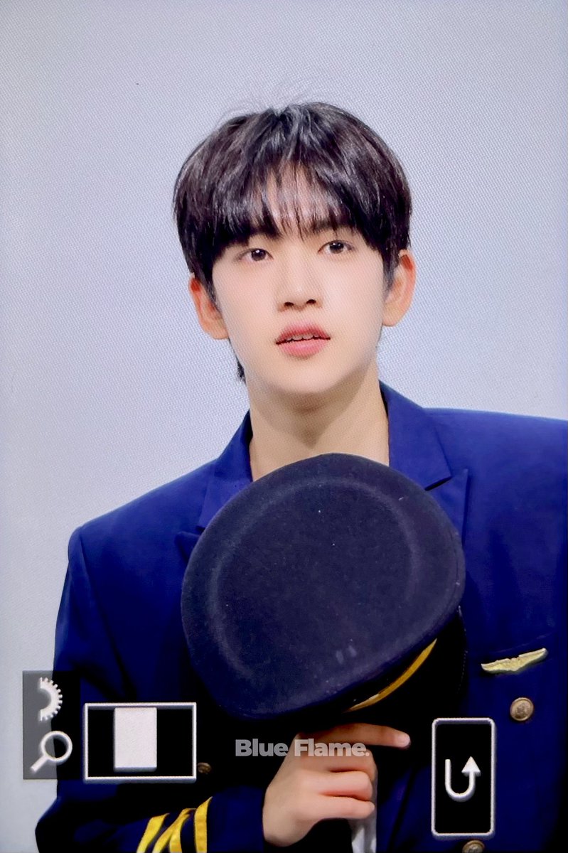 blueflame_mj's tweet photo. 260705 #아이딧 #IDID #김민재 #KIMMINJAE https://t.co/G5T1VhU4bV