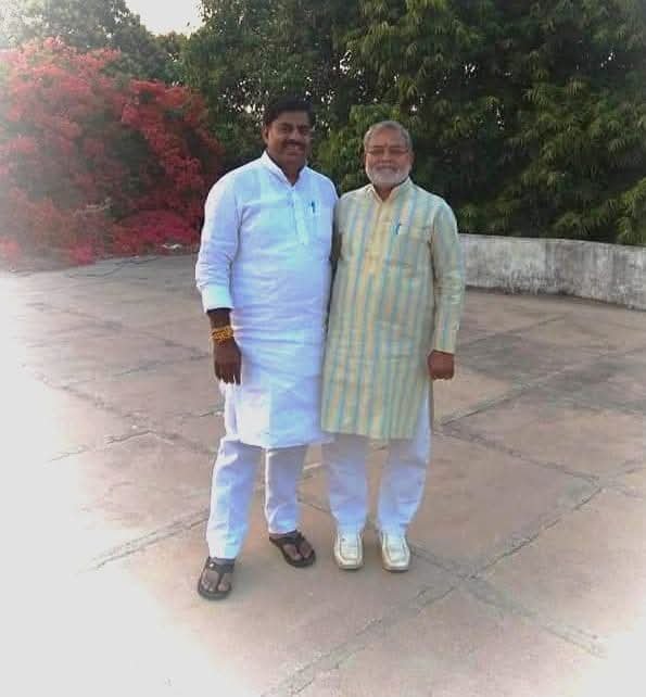 Kailash4BJP's tweet photo. #शुभ_जन्मदिवस म.प्र. विधानसभा के पूर्व प्रोटेम स्पीकर, भाजपा के पूर्व प्रदेश उपाध्यक्ष, #भोपाल #हुजूर विधानसभा के कर्मठ, प्रभावी व लोकप्रिय विधायक, ओजस्वी वक्ता तथा ऊर्जावान नेता श्री #रामेश्वर_शर्मा जी को जन्मदिन की आत्मीय बधाई।
भगवान #श्रीराम से आपके स्वस्थ यश-कीर्तिमय सुदीर्घ व प्रसन्न जीवन की अनन्त मंगलकामनायें! @rameshwar4111