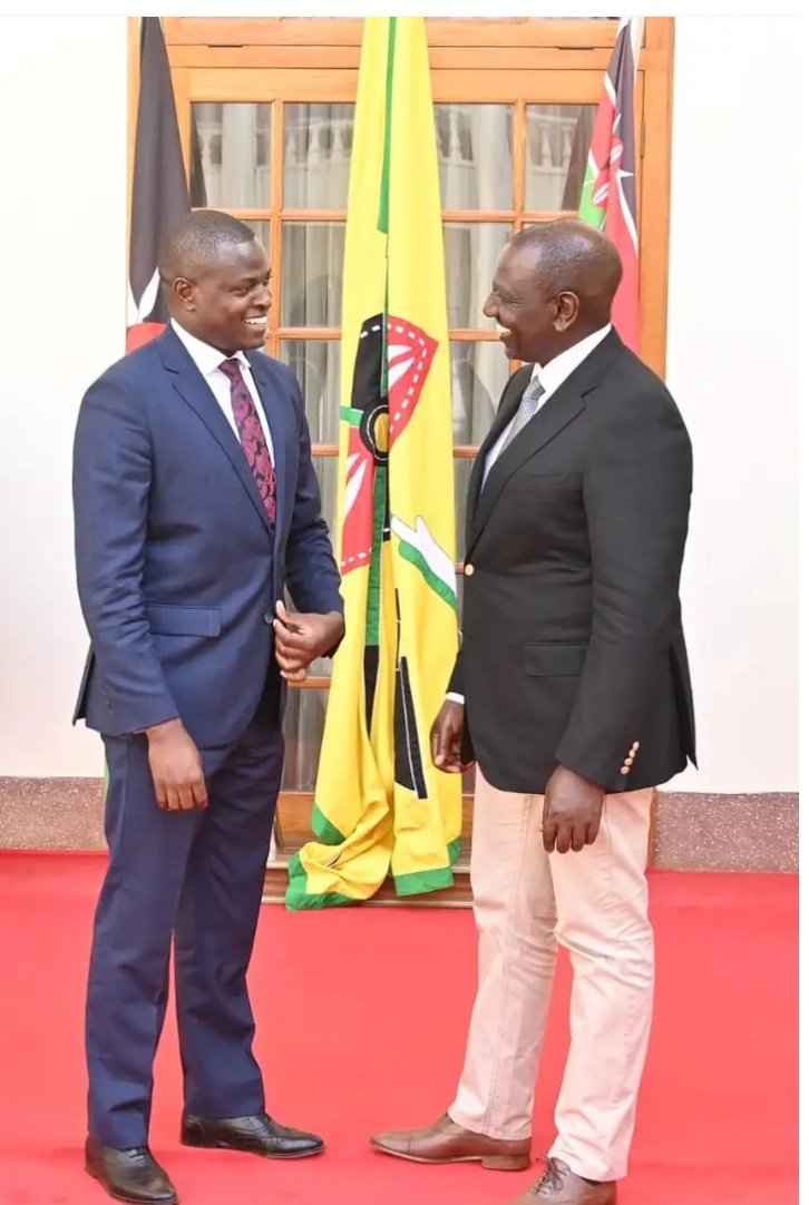 Dennis_Itumbi02's tweet photo. Dear Hon. @NdindiNyoro , Your topline was so near until you made that decision.

ANYWAY......Peter Kenneth was once like you. 

It is very expensive to earn value. It also takes years. But It is cheap and takes a second to lose it. https://t.co/UpEkkwar4M