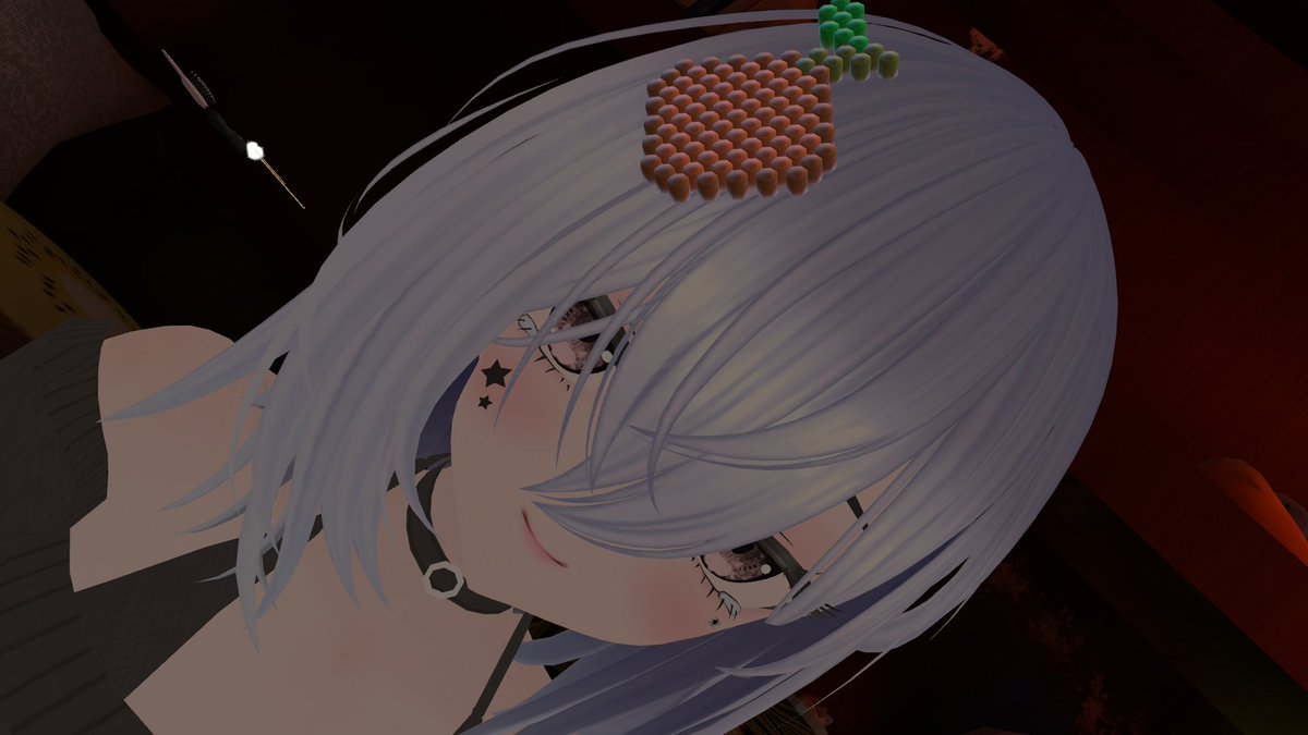 Alabert831530's tweet photo. un bonito adorno 🍊
#vrchat https://t.co/pJTwZqvJuz