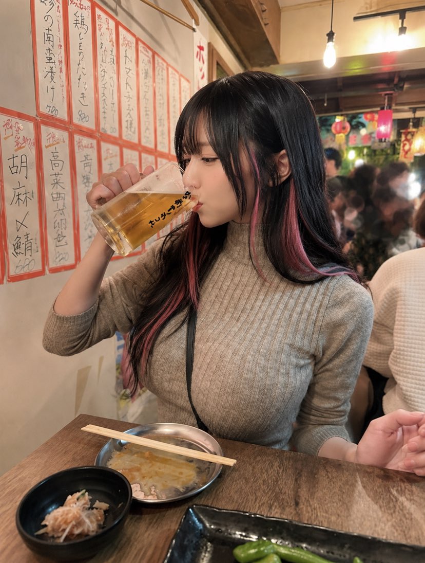 cvze_j's tweet photo. 酔ったらふにゃふにゃして甘えたくなるから甘やかしてくれる人と飲み行きたいなぁ https://t.co/MyoDmCuWN1
