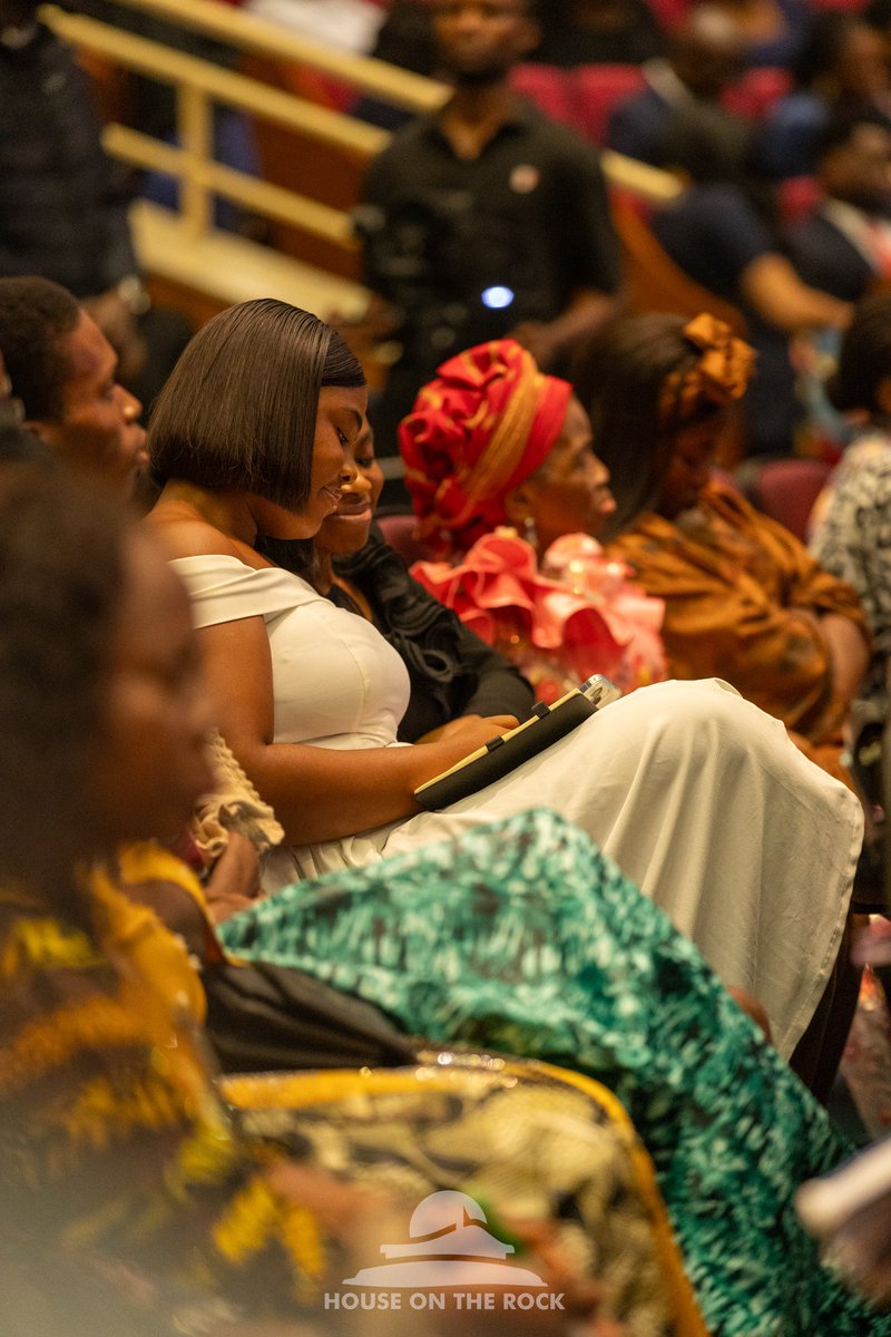 HouseOnTheRock's tweet photo. Anything you place in the Master’s hands is never wasted, it multiplies, increases, and becomes more than you could ever achieve on your own.
#HOTRService
#HOTROnline
#HouseOnTheRock
#HOtRCommunion https://t.co/WLyuw8jRTS