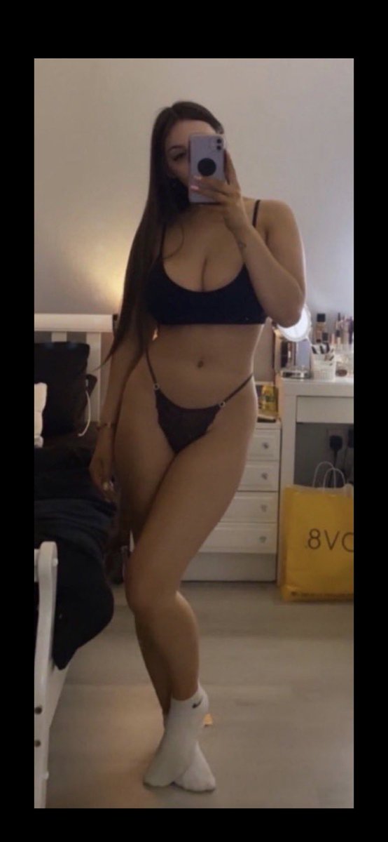 op744656's tweet photo. Chav with massive tits supplying Pervs with Wank Material #chav #bop #overdevolped https://t.co/49P5YQYUX3