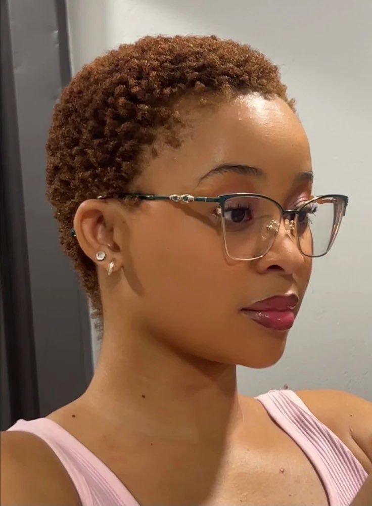 Dreamcheser56's tweet photo. Women on low cut always have an insane face card.
Let have it!!!! https://t.co/UbeuCCoXpu