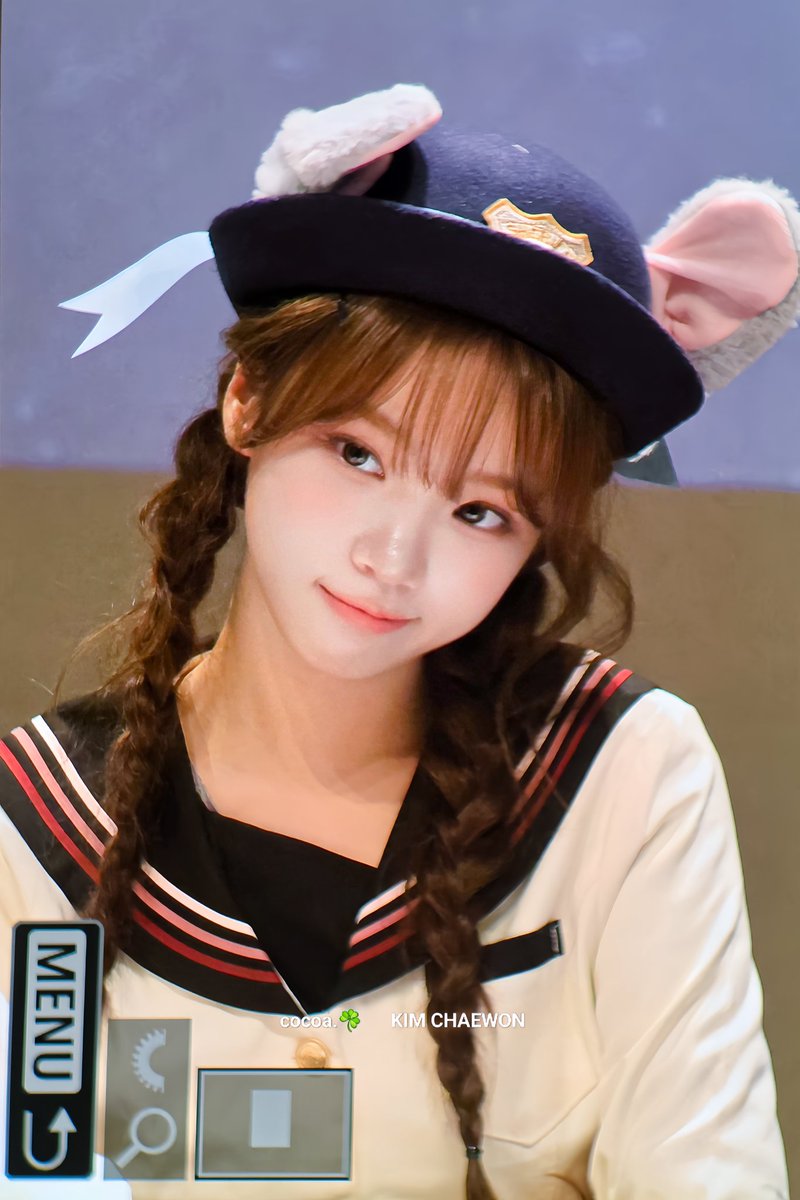 cocoa801_chae1's tweet photo. 260705 🫳🏻🐰
#김채원 #KIMCHAEWON 
#르세라핌 #LE_SSERAFIM https://t.co/0NexCqj5vh