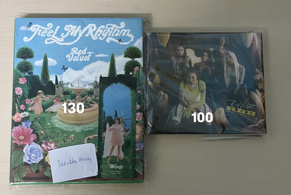 yourilyy's tweet photo. wts♡ᵎ pls rt
 ส่งต่อบั้ม/เมิช ราคาตามภาพนัดรับได้ที่หน้าคอนพี่เบค่า🍥🫧
สนใจ dm ไม่สะดวกถ่ายเพิ่มเติมค่า #ตลาดนัดredvelvet #ตลาดนัดรวว https://t.co/pZJwXXB6Mh