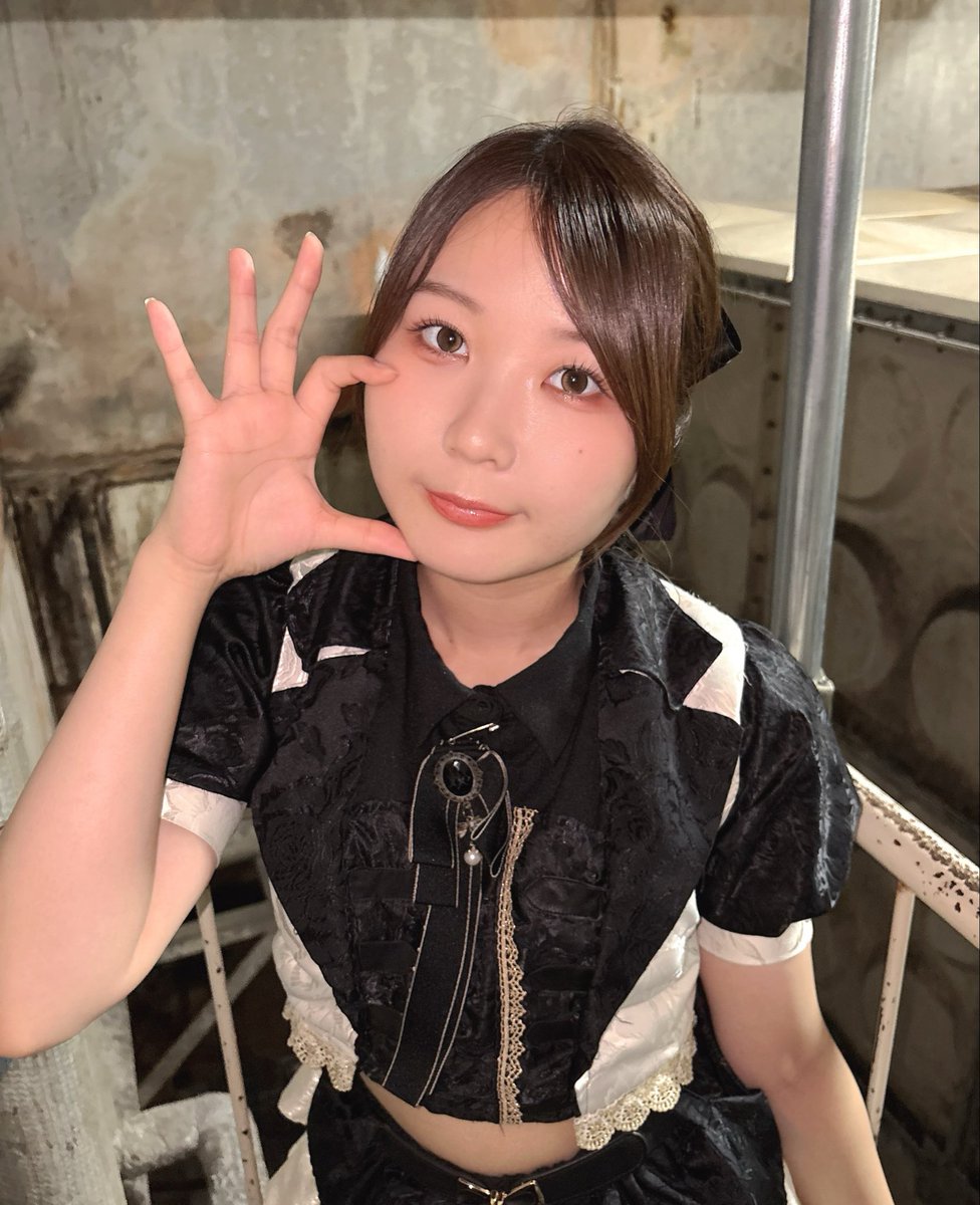 ndia_mikoto's tweet photo. 本日はFAN J twiceさんでのライブありがとうございました！

少し早い時間のライブだったけど、沢山の人に見てもらえて嬉しかったです(๑˃̵ᴗ˂̵)
２日連続会えたあなたも、ペンラ持って応援してくれたあなたにも感謝だよー🙏✨

皆さんのおかげで毎日楽しく過ごせてますありがとう💖
#ネテルダイヤ https://t.co/GWqVDonPyz