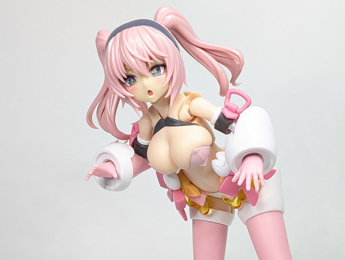 taokakameo's tweet photo. うちの淫メスガキデバイスわりとまとまってきた。
胸パーツの青を塗り替えて色味を統一しつつ、フェイスパーツを少し弄って焦り顔を作成。 https://t.co/qPUPdfYPUO