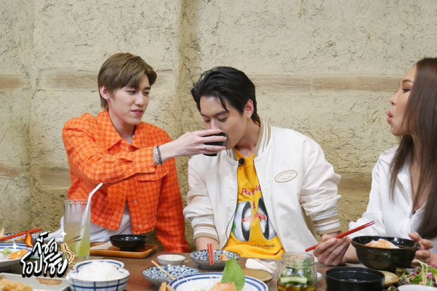subthtjch's tweet photo. แม่มุเน้กคนแรกของโลกคือคนนี้จ้ะ https://t.co/xVH6GO7WoE