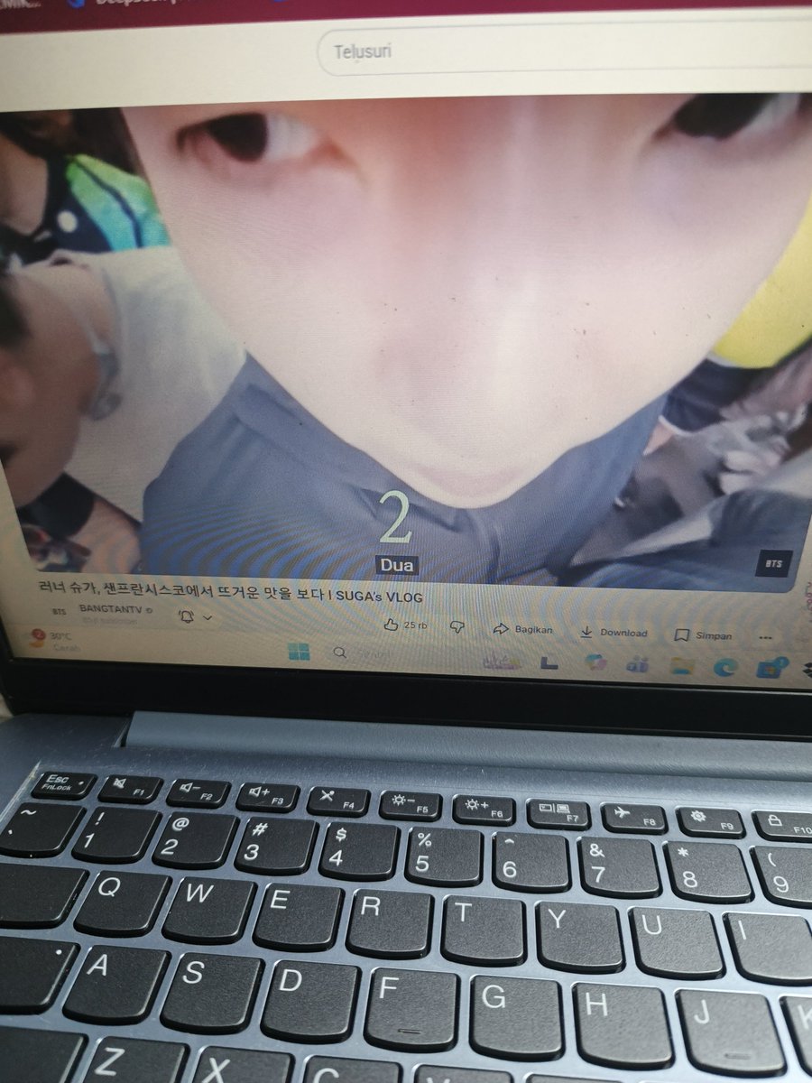 Yanamujoon's tweet photo. @bts_bighit Mangrib nonton ini mau ngakak tapi masih magrib 😅
Ngak keliatan 30 tahun lho https://t.co/oVS0ACwIbq