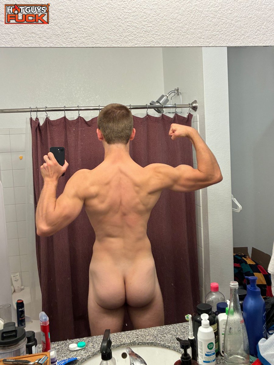 GayHoopla's tweet photo. Togi Brock audition video coming next Monday. This dude is working with a lot of features. https://t.co/OqnPVbR9yp