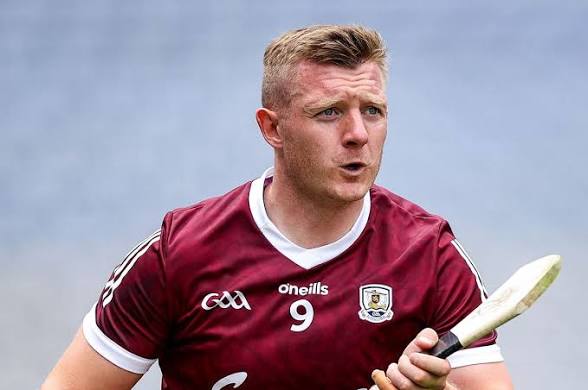 JoeSeward1's tweet photo. JOE CANNING  
Leinster SHC  3
All-Ireland SHC 1
NHL 3
All Stars 5 
All Ireland U21 1
All Ireland Minor 2
Galway SHC 5
All-Ireland Club SHC  4
Fitzgibbon Cup 1
Hurler Of The Year 2017
Young Hurler Of the Year 2008 

#SundayGame
#JoeCanning 
#DonalOg.
#Galway 
#GAA https://t.co/0G3JP9C3WN