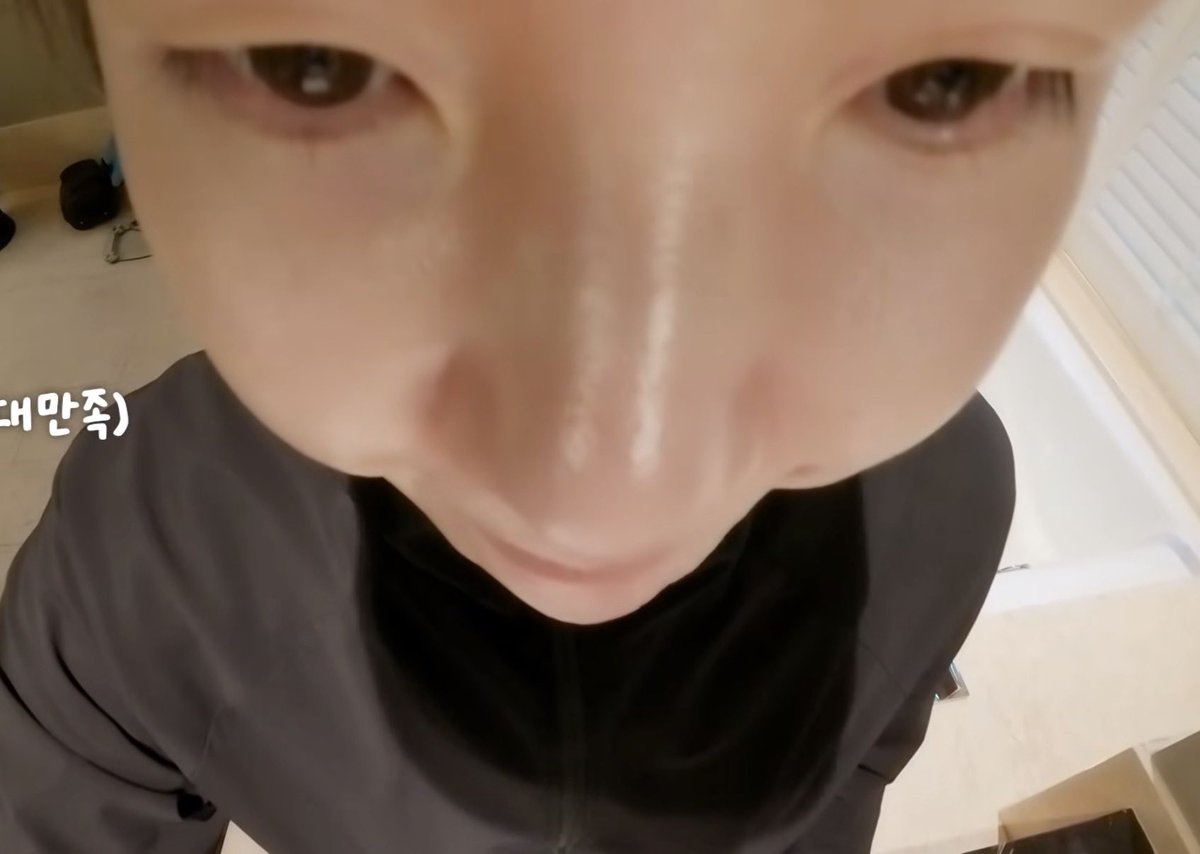 oilSGTH's tweet photo. มึงกูอยู่ไม่ไหว!!! มุมนี้ยุนกิโคตรน่ารักน่าเอ็นดูชิบหายเลยอ่ะ😭😭😭😭😭😭😭😭😭😭😭😭😭😭😭😭😭😭😭😭😭😭😭😭😭😭😭😭😭😭😭😭😭😭😭😭😭 https://t.co/3ljuMzNfkl