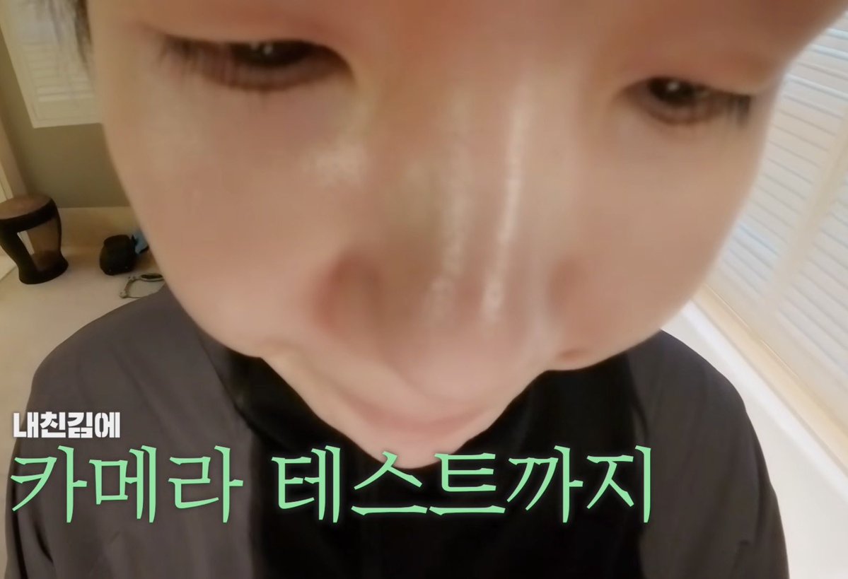 oilSGTH's tweet photo. มึงกูอยู่ไม่ไหว!!! มุมนี้ยุนกิโคตรน่ารักน่าเอ็นดูชิบหายเลยอ่ะ😭😭😭😭😭😭😭😭😭😭😭😭😭😭😭😭😭😭😭😭😭😭😭😭😭😭😭😭😭😭😭😭😭😭😭😭😭 https://t.co/3ljuMzNfkl