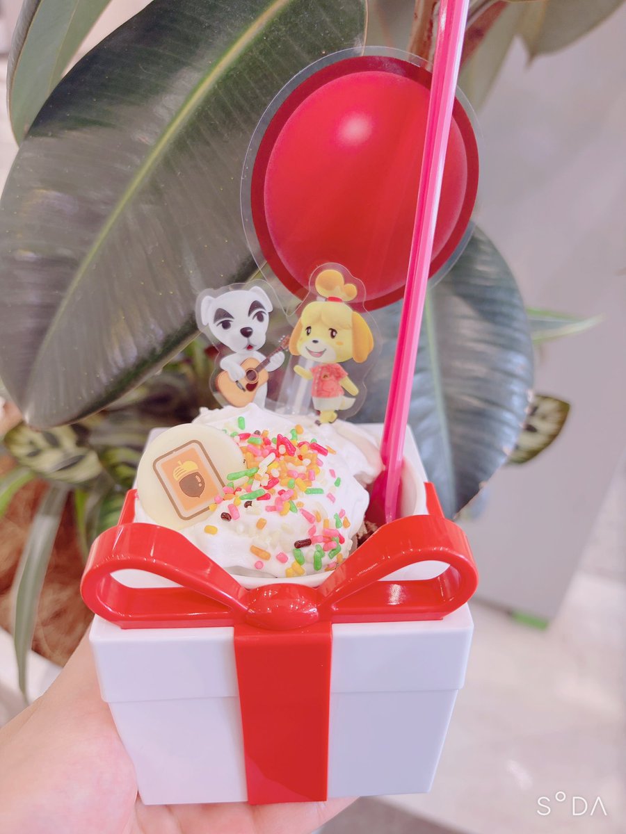 soru_main's tweet photo. 2日連続31はさすがにデブ活か？🍨
プレゼントBOXにぬい入れるんだぁ🎁 https://t.co/gyiK42T79E